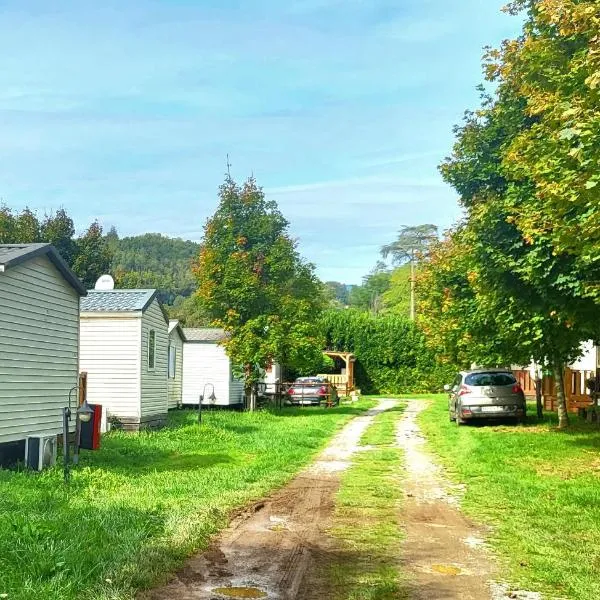 Mobilhome 5 personnes en Ardèche – hotel w mieście Largentière