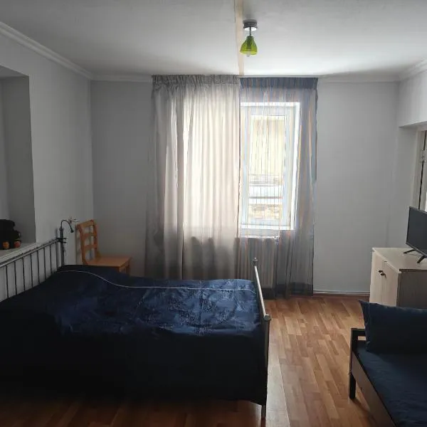 Tuz House R1, hotel di Bakuriani