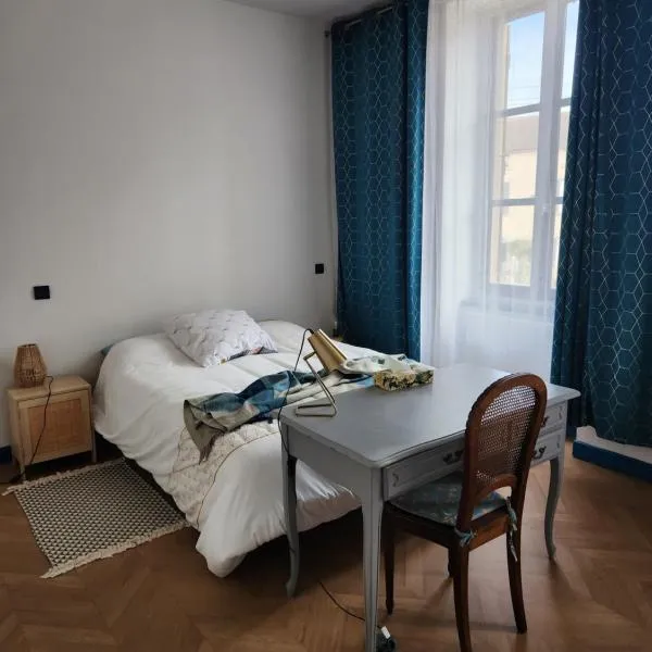 la Grenette, hotel in Charolles