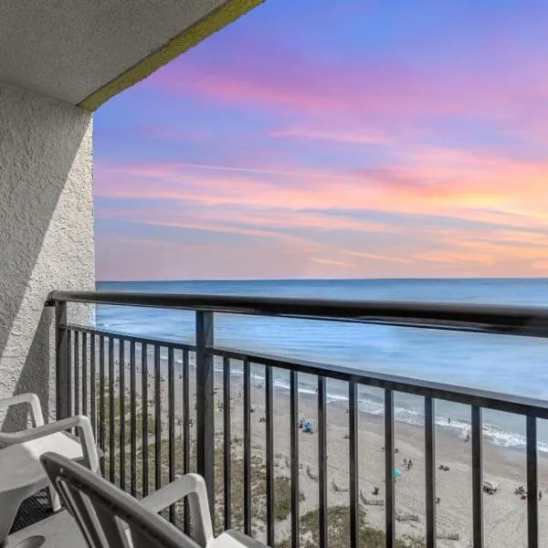 Cozy 1 BR Condo- Immaculate Oceanfront Views- Monterey Bay 1617: Myrtle Beach'te bir otel