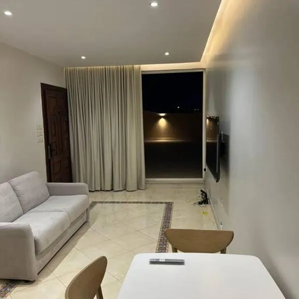 شقة رووف السلامة بجوار التسوق والمطاعم الحيوية,al salma condo、ジッダのホテル