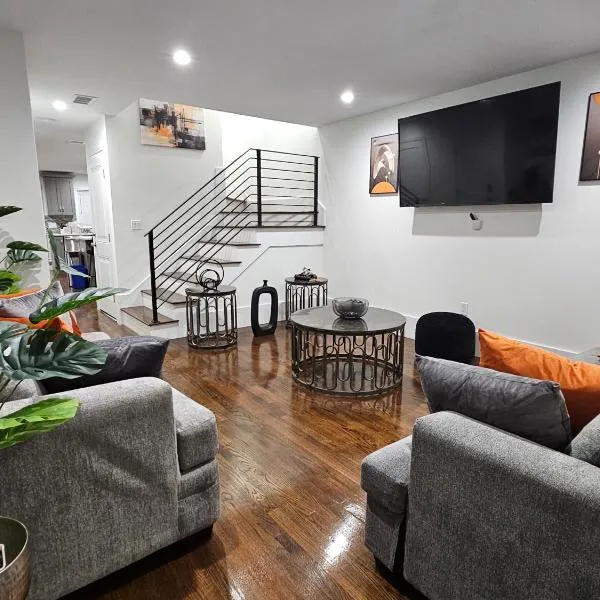 Brand New 4BR House 20Min Downtown Boston, hotel v destinaci Boston