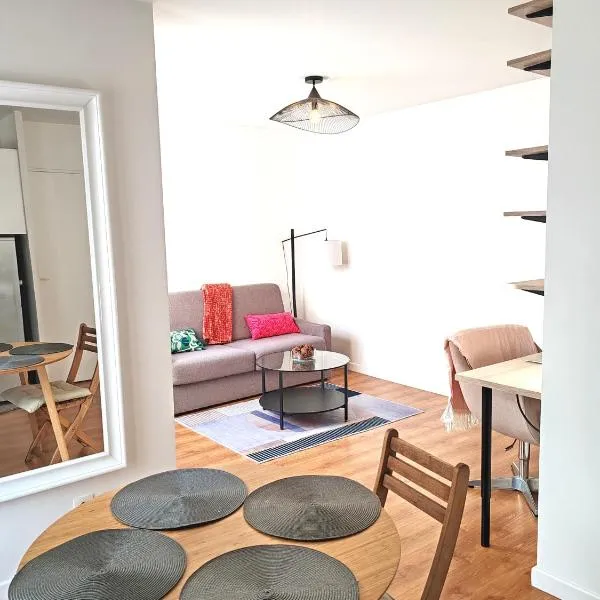 Le Cocon Stade de France - Aux Portes de Paris - Parking Inclus, hotel v destinaci Saint-Denis