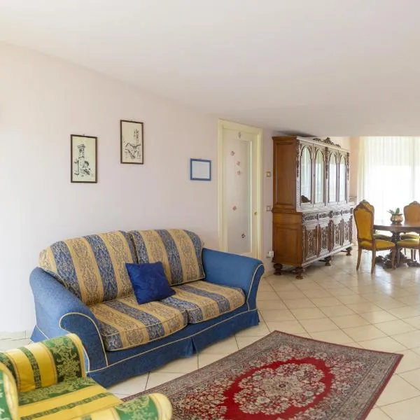 La Bomboniera di Anna, hotel v destinaci Erba