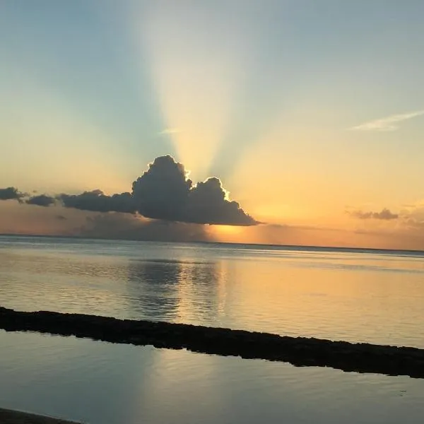 PENSION TE MITI hebergement touristique TAHITI - plage a 200m, hótel í Punaauia