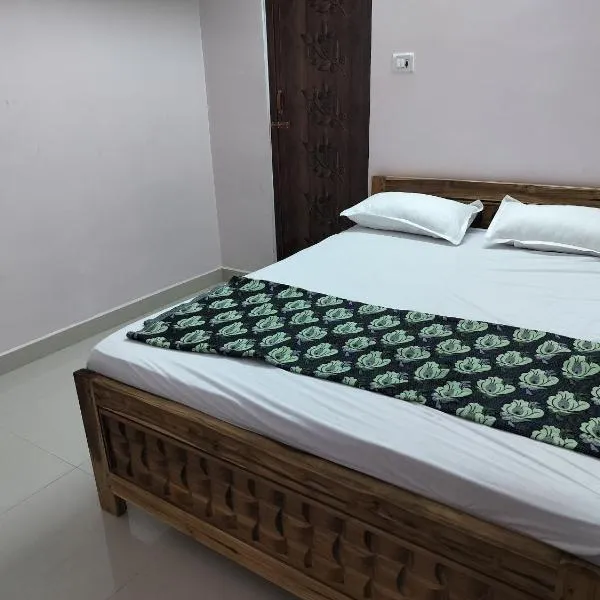 AMC Homestay, hotel em Tiruvannāmalai