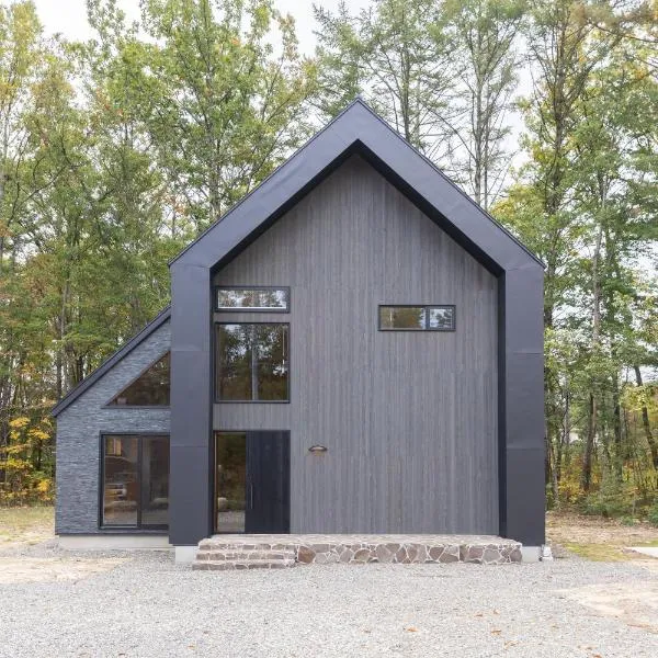 Rinrei terrace 一棟貸切 シングルルーム6部屋 各部屋トイレ シャワー付, hotel sa Azumino