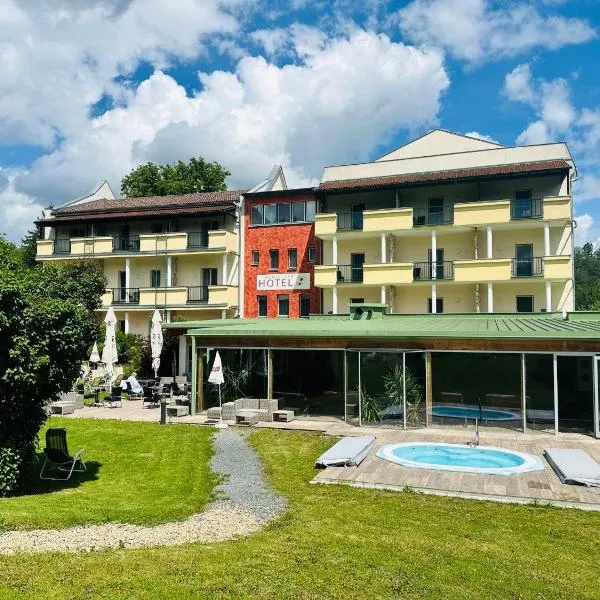 Hotel-Restaurant Liebnitzmühle, hotel v destinaci Raabs an der Thaya
