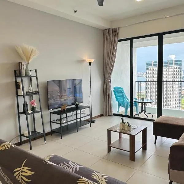 LM HomeyC 3BR Family Suite for 4-14 Pax with Nexflix & Coway Water Purifier, hotel a Tanjong Tokong