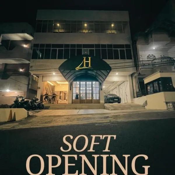 D'Hills Hotel, hotel v destinaci Bukittinggi