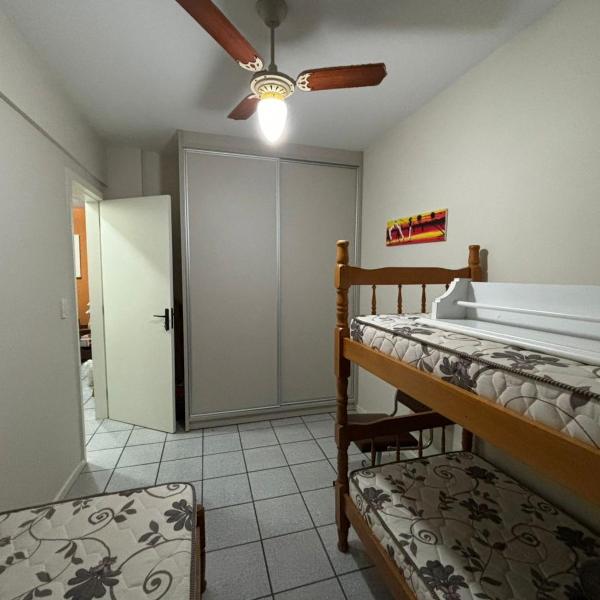 Apartamento na praia de Bombas Edifício Umuarama nº 63, bloco B - Foto 5