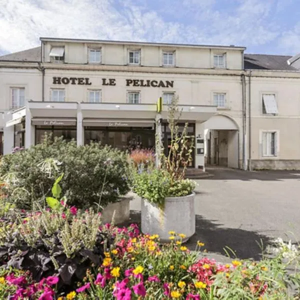 Logis Hôtel Le Pélican & son restaurant, hotel em Vernantes