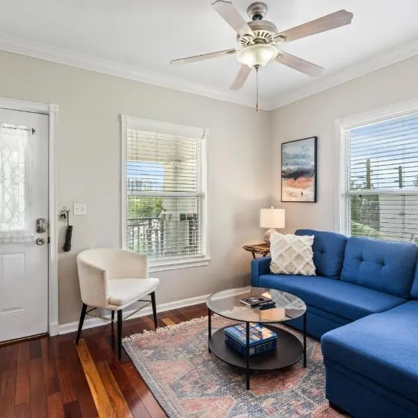 The Hipster Studio in DTSP, hotel in St. Petersburg
