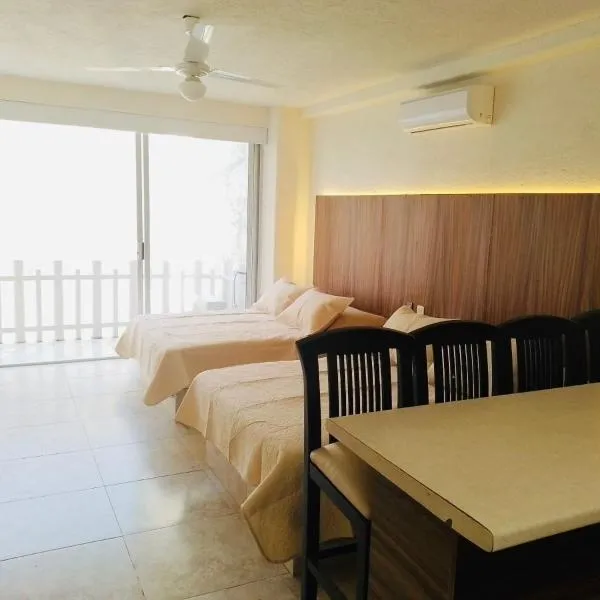 Acapulco suites Y condominio Mediterrane, hotel in Acapulco