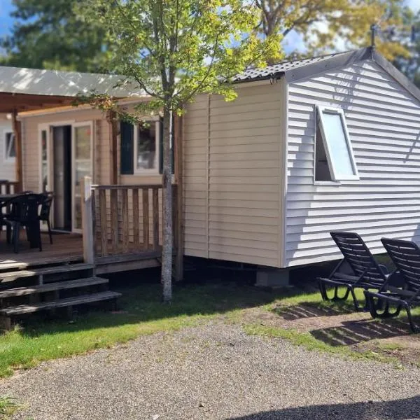 Mobile Home dans Camping 4 étoiles, hotel en Capbreton