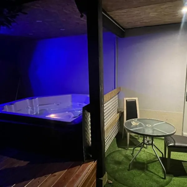 Le gîte du cavalier au cœur de la Forêt/jacuzzi, hotel v destinaci Dole