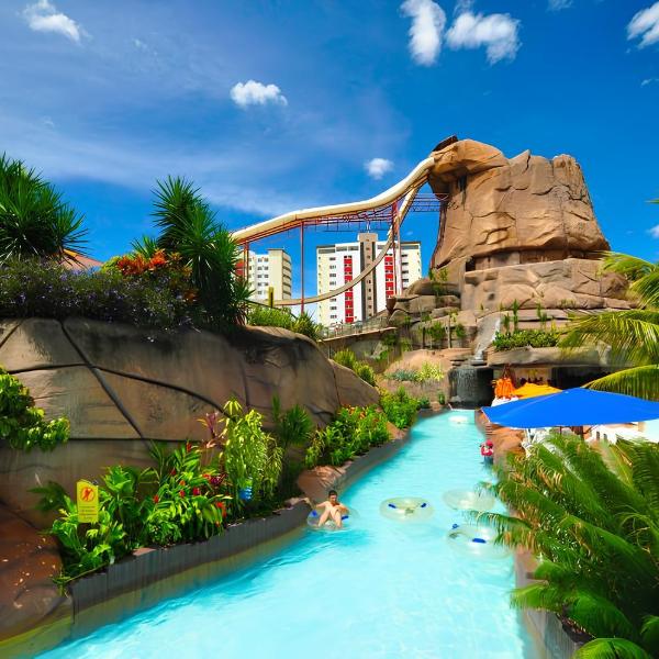 Spazzio Diroma - Acesso gratuito ao Acqua Park e Splash