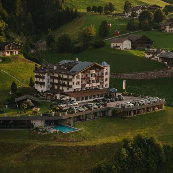 Rainell Dolomites Retreat, ξενοδοχείο σε Ortisei