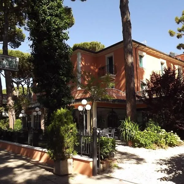 Hotel Boccaccio-free parking-, hotel in Milano Marittima