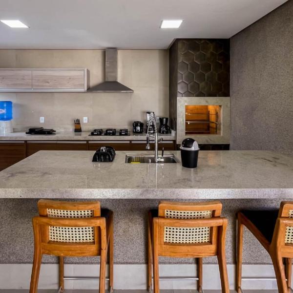 Casa alto padrão em bairro nobre de Caldas Novas com piscina quente e sala de jogos - Foto 5