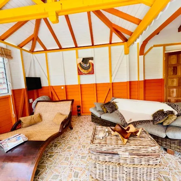 Gîte Acélie, hotel in Morne-à-lʼEau