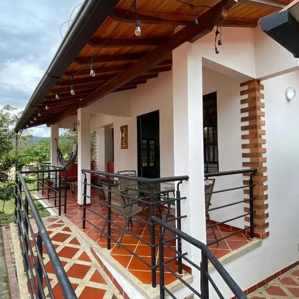 Cabaña Campestre - Puente Nacional, hotel em Puente Nacional