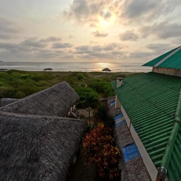 La Perla Hostel and Cabins, hotel in Las Tunas
