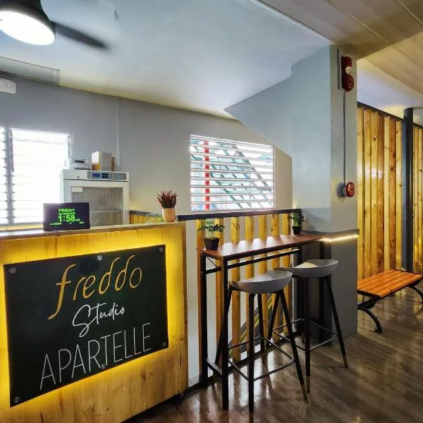 Freddo Studio Apartelle, hotel v destinaci Lapu Lapu City