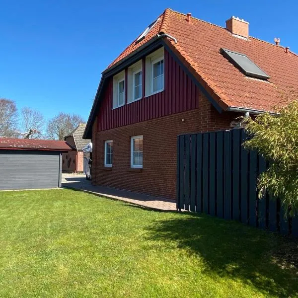 Ferienhaus kleiner Leuchtturm - Steuerbord Fehmarn Kopendorf - mit Garten und Terrasse, hotel di Fehmarn