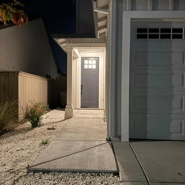Entire Cozy Guest Home, hotel in Roseville