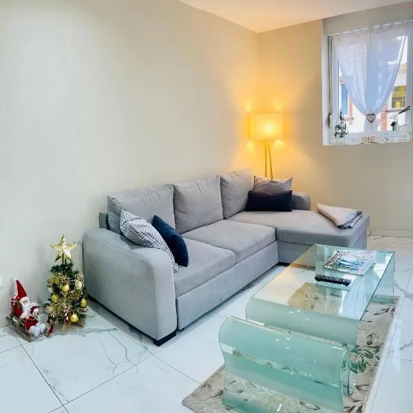 Spacieux, lumineux et confortable, hotel v destinaci La Walck