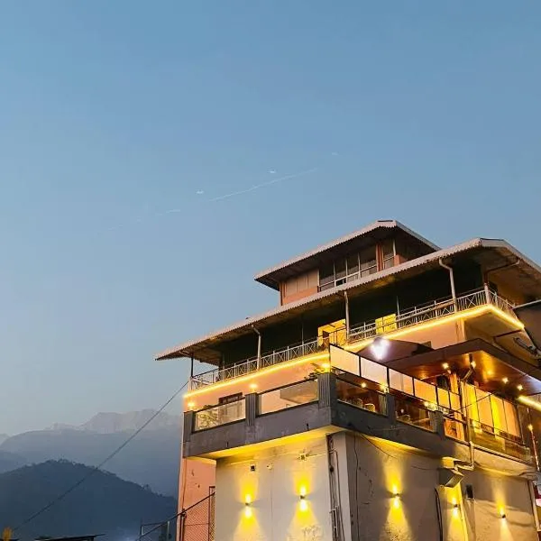Hotel Palampur Life By Earthen Life, hotel v destinaci Palampur