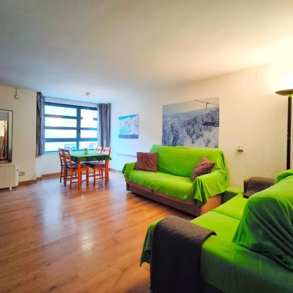A pie de pistas de La Molina, la mejor ubicación, hotel en La Molina Alp