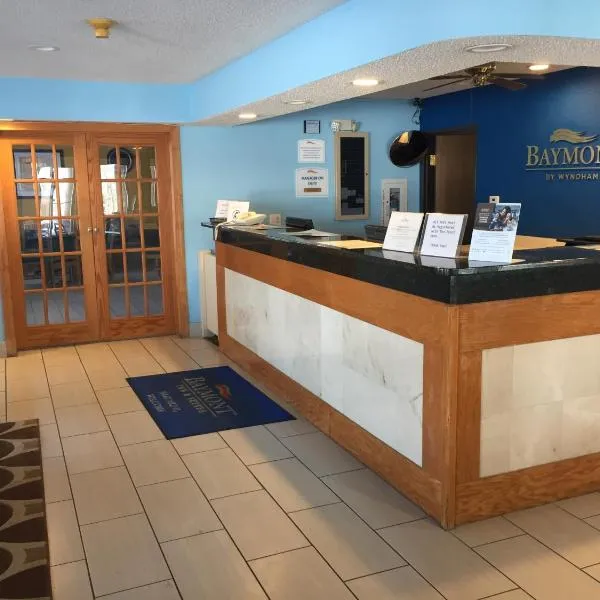 Baymont by Wyndham Harvard, hotel v destinaci Harvard