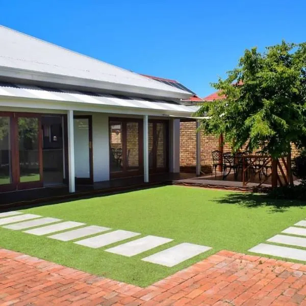 Peaceful Home In Richmond Hill, hotel in Gqeberha