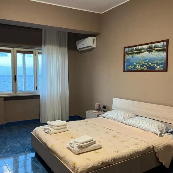 Stella Marina Home Holidays, hotel v destinaci Gioia Tauro