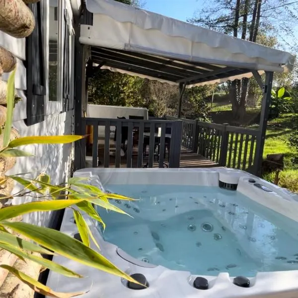 Le Mill – hotel w mieście Meilhan