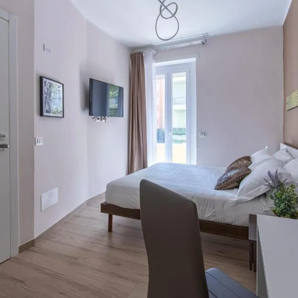 MAMA GUEST HOUSE, hótel í Ciampino