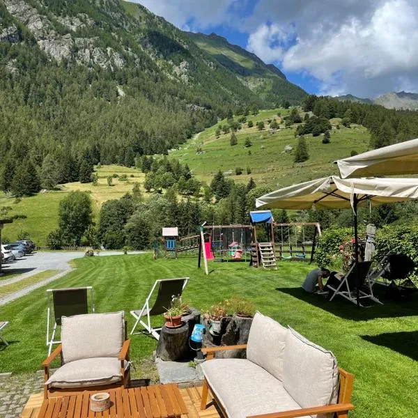 Mi Casa Tu Casa, hotel v destinaci Brusson