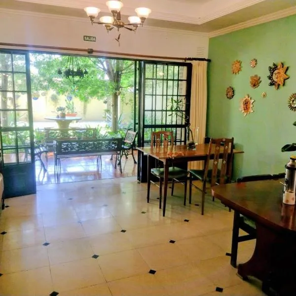 SOLES Hostel Boutique, hotel v destinaci Rosario