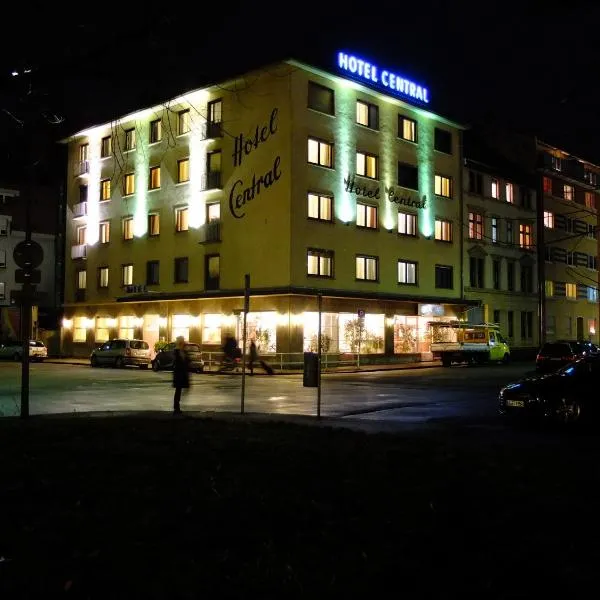 Hotel Central Hauptbahnhof – hotel w mieście Heidelberg