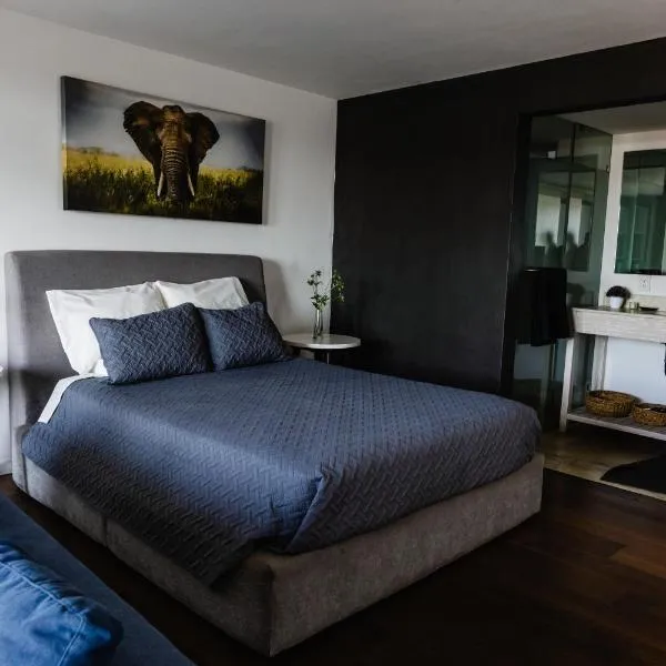 Loft 44 puebla center by Rotamundos, hotel sa Puebla