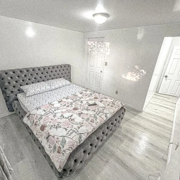 Da-5 Room Near Airport，布蘭普頓的飯店