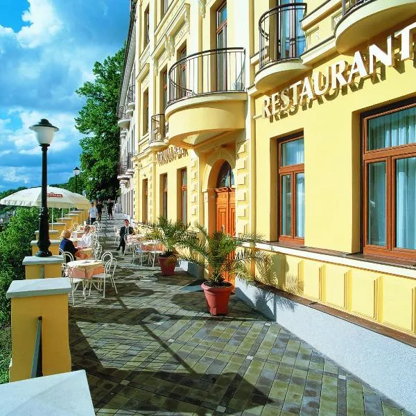 Wellness Hotel Jean De Carro, hotel u Karlovim Varima