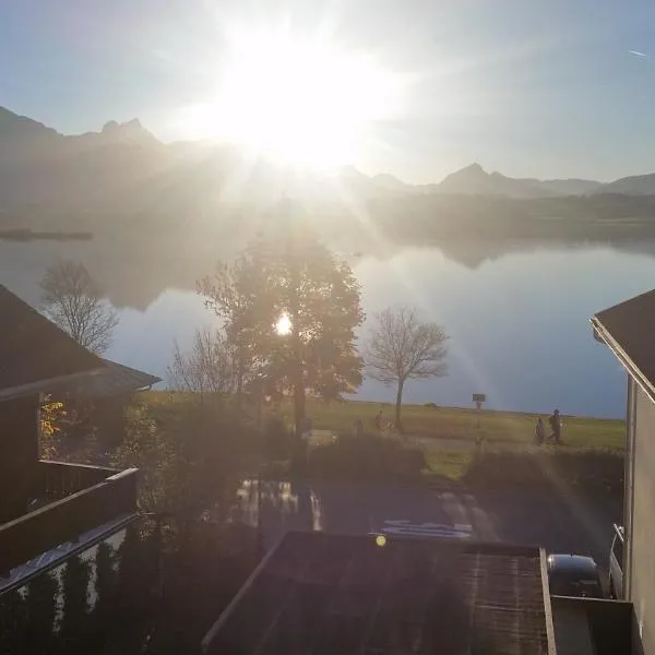 Ferienwohnungen Hopfensee, hotelli Füssenissä