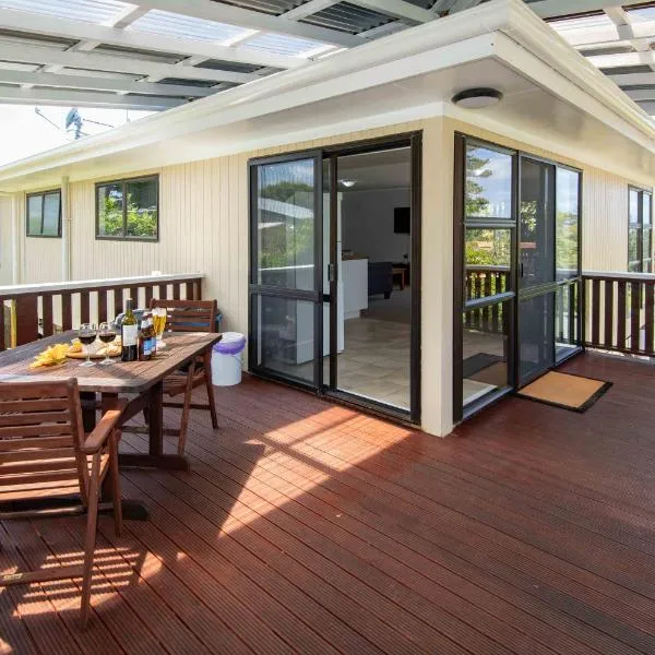 Bucks Point - Norfolk Island Holiday Homes, hotel in Burnt Pine