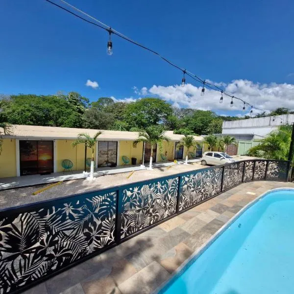 Hotel Carlota Tamarindo, hotel v destinaci Tamarindo