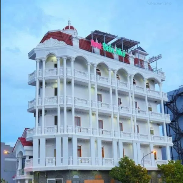 Biển Nhớ Hotel & Coffee, hotell i Phan Thiet