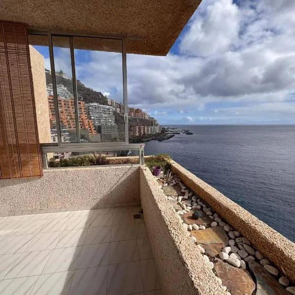 Alquilaencanarias Tabaiba vista mar: Tabaiba'da bir otel