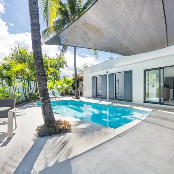 Oasis du Lagon - Villa Hugo、サンジルレバンのホテル
